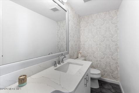 2 Dickson Road Marlboro NJ 07746