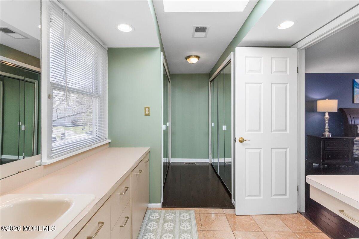 2 Dickson Road Marlboro NJ 07746