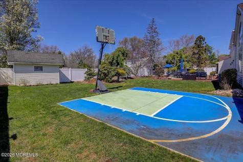 2 Dickson Road Marlboro NJ 07746