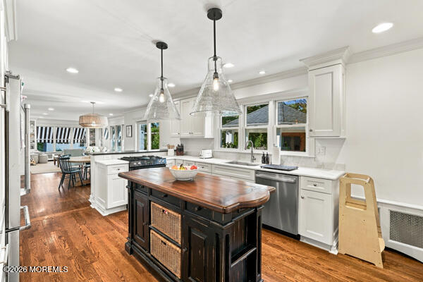 9 Buttonwood Drive Shrewsbury Boro NJ 07702