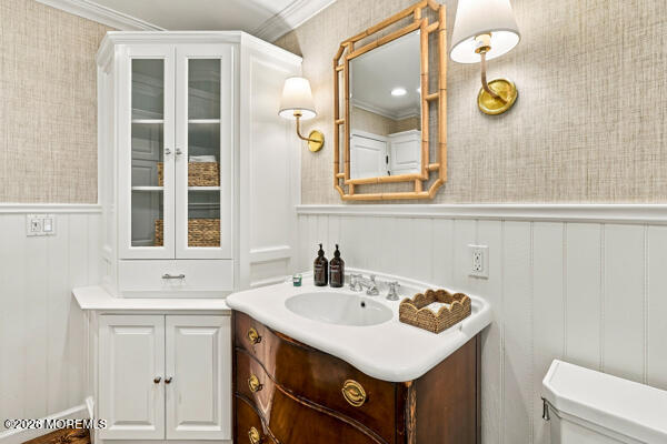 9 Buttonwood Drive Shrewsbury Boro NJ 07702