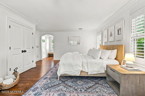 9 Buttonwood Drive Shrewsbury Boro NJ 07702