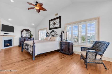 56 J Street Seaside Park NJ 08752
