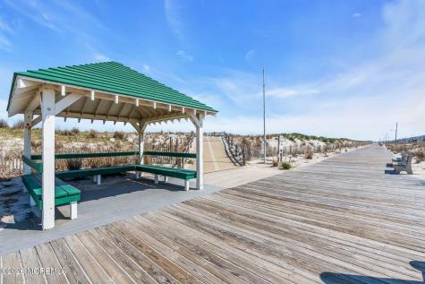 56 J Street Seaside Park NJ 08752