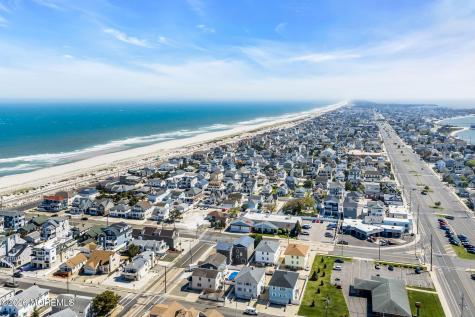 56 J Street Seaside Park NJ 08752
