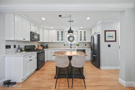 33 Memorial Parkway Atlantic Highlands NJ 07716