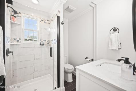 33 Memorial Parkway Atlantic Highlands NJ 07716