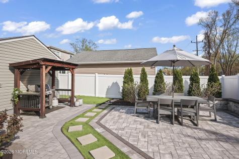 33 Memorial Parkway Atlantic Highlands NJ 07716
