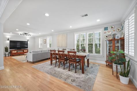 33 Memorial Parkway Atlantic Highlands NJ 07716