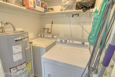 21 Hudson Parkway Whiting NJ 08759