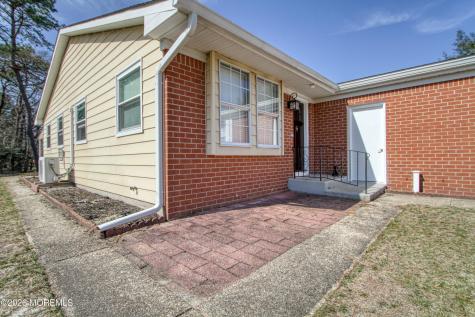 21 Hudson Parkway Whiting NJ 08759
