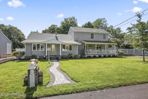 445 Seaman Avenue Beachwood NJ 08722