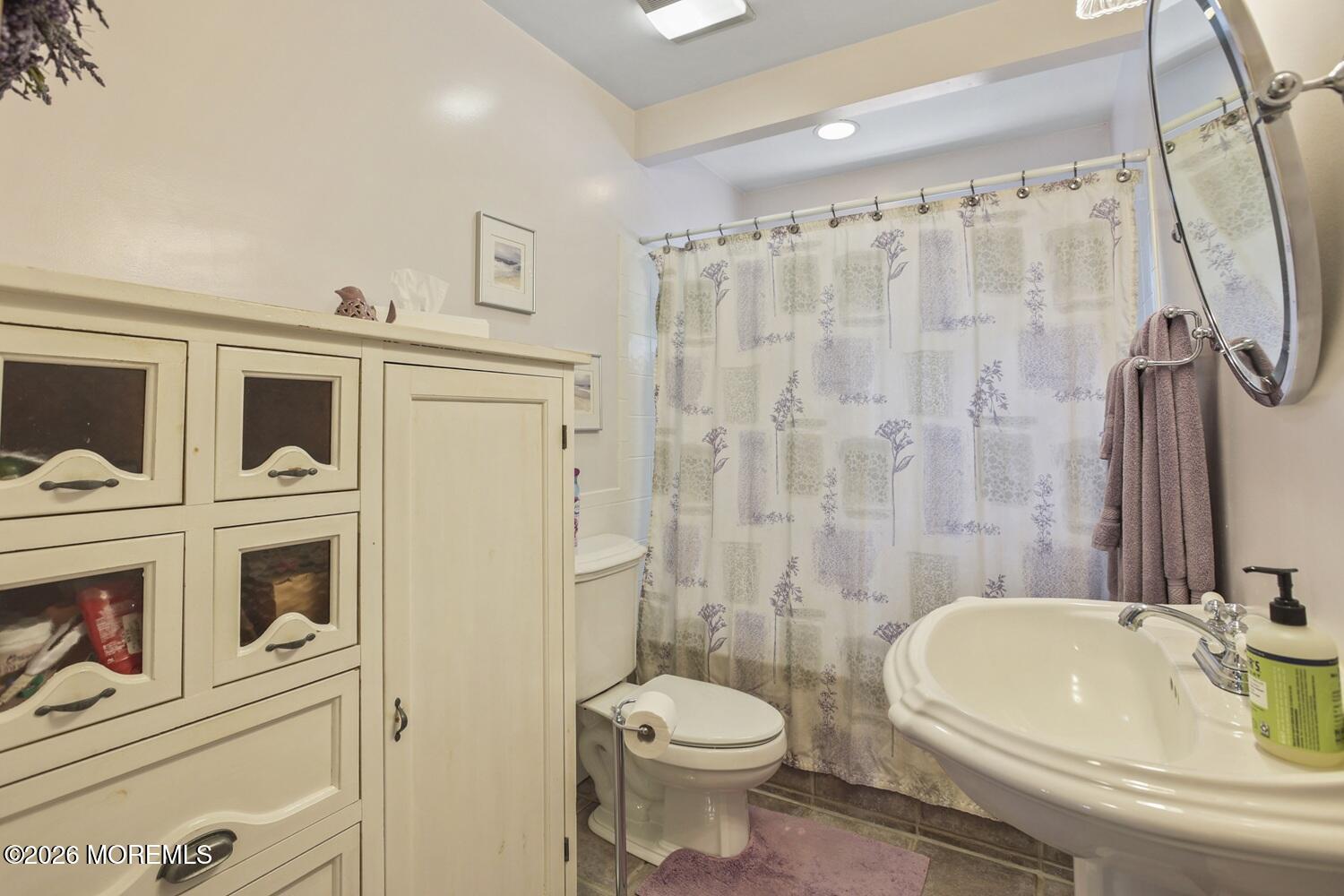 445 Seaman Avenue Beachwood NJ 08722