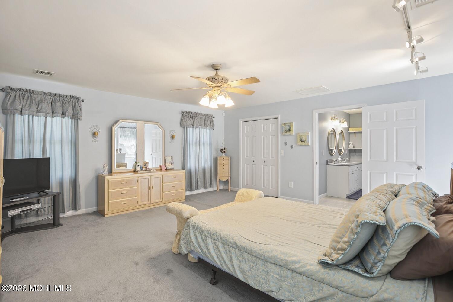 445 Seaman Avenue Beachwood NJ 08722