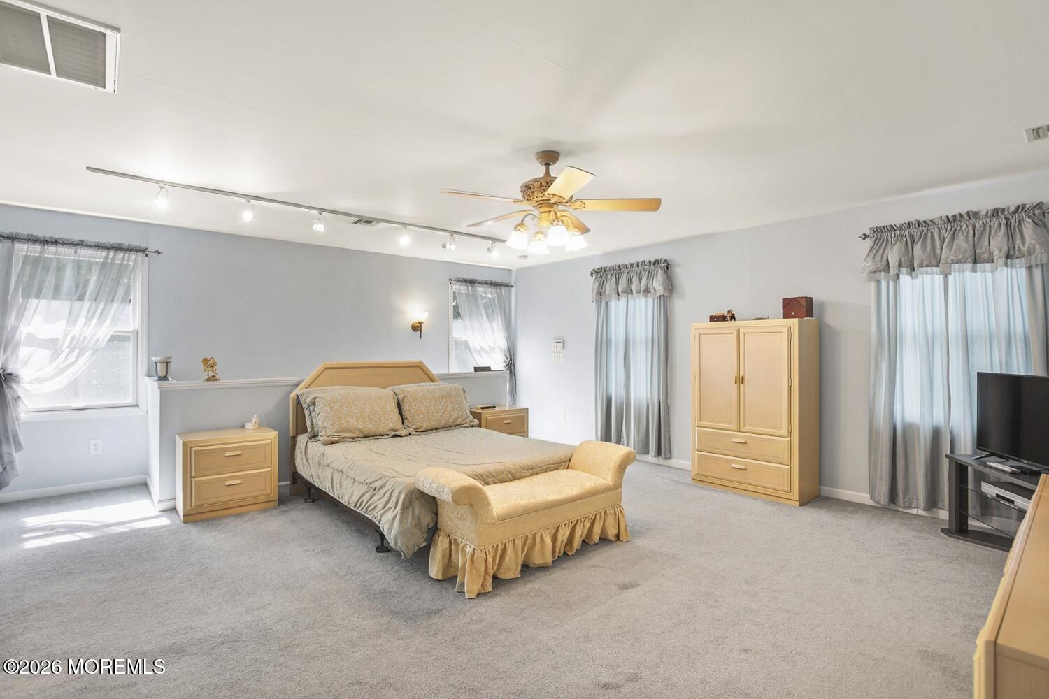 445 Seaman Avenue Beachwood NJ 08722