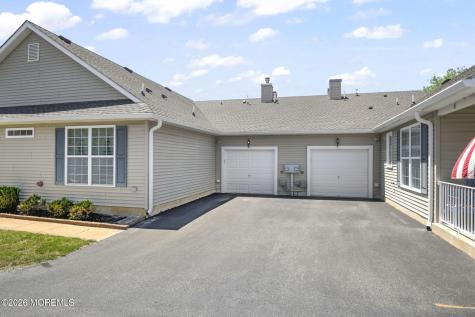 34 Winkle Court Manchester NJ 08759