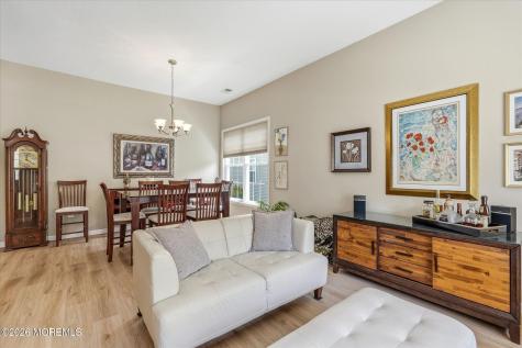5 Summerfield Drive Lakewood NJ 08701