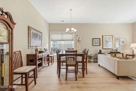 5 Summerfield Drive Lakewood NJ 08701
