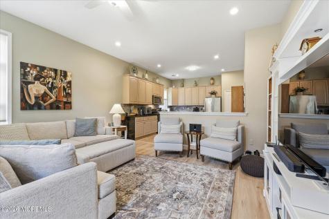 5 Summerfield Drive Lakewood NJ 08701