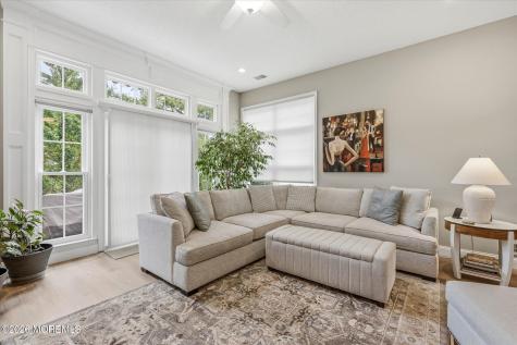 5 Summerfield Drive Lakewood NJ 08701