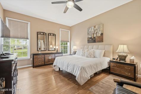 5 Summerfield Drive Lakewood NJ 08701