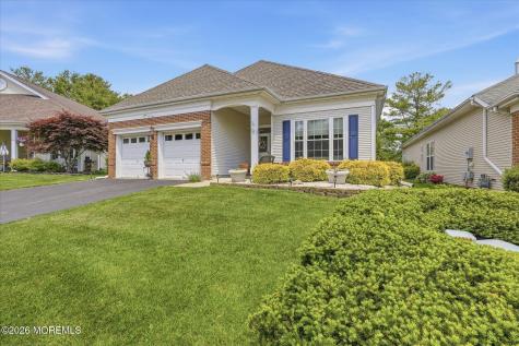 5 Summerfield Drive Lakewood NJ 08701