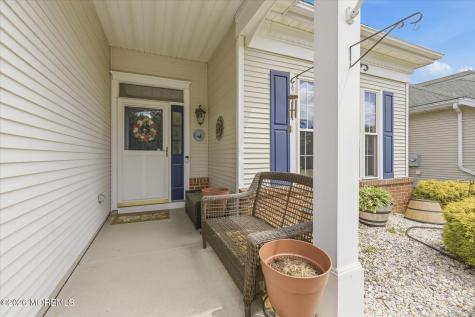 5 Summerfield Drive Lakewood NJ 08701