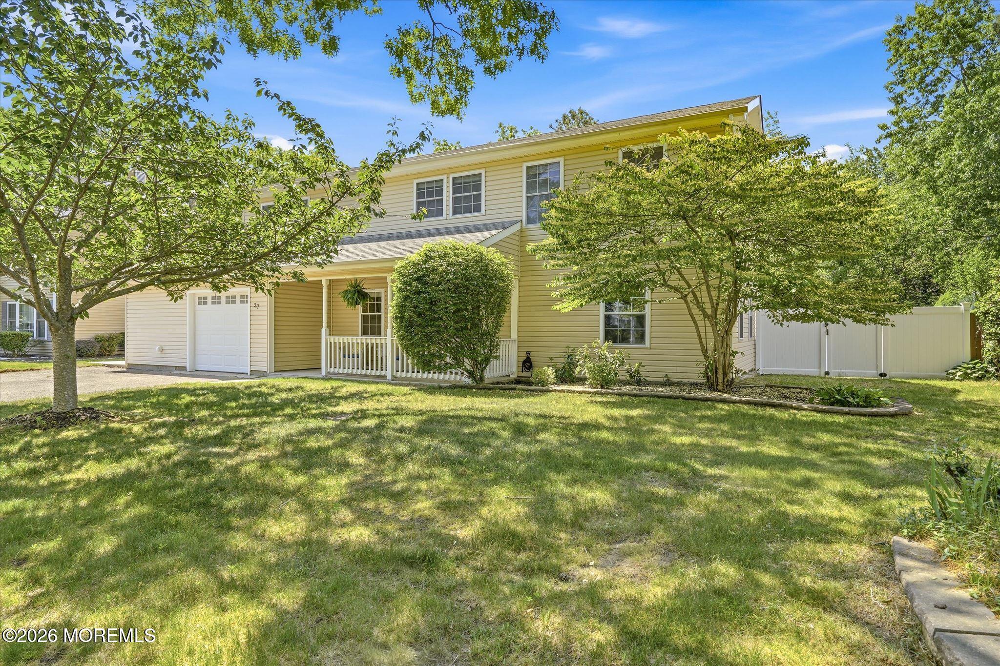 37 Spruce Circle S Barnegat NJ 08005