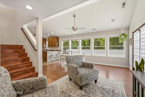 37 Spruce Circle S Barnegat NJ 08005