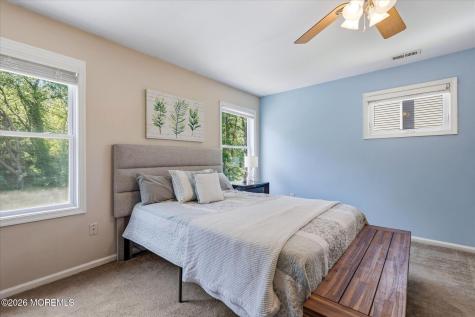 37 Spruce Circle S Barnegat NJ 08005