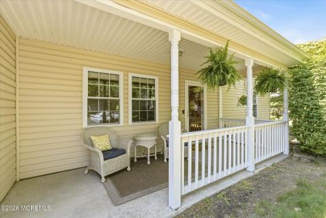 37 Spruce Circle S Barnegat NJ 08005