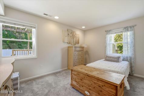 37 Spruce Circle S Barnegat NJ 08005