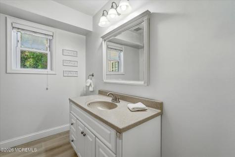 37 Spruce Circle S Barnegat NJ 08005