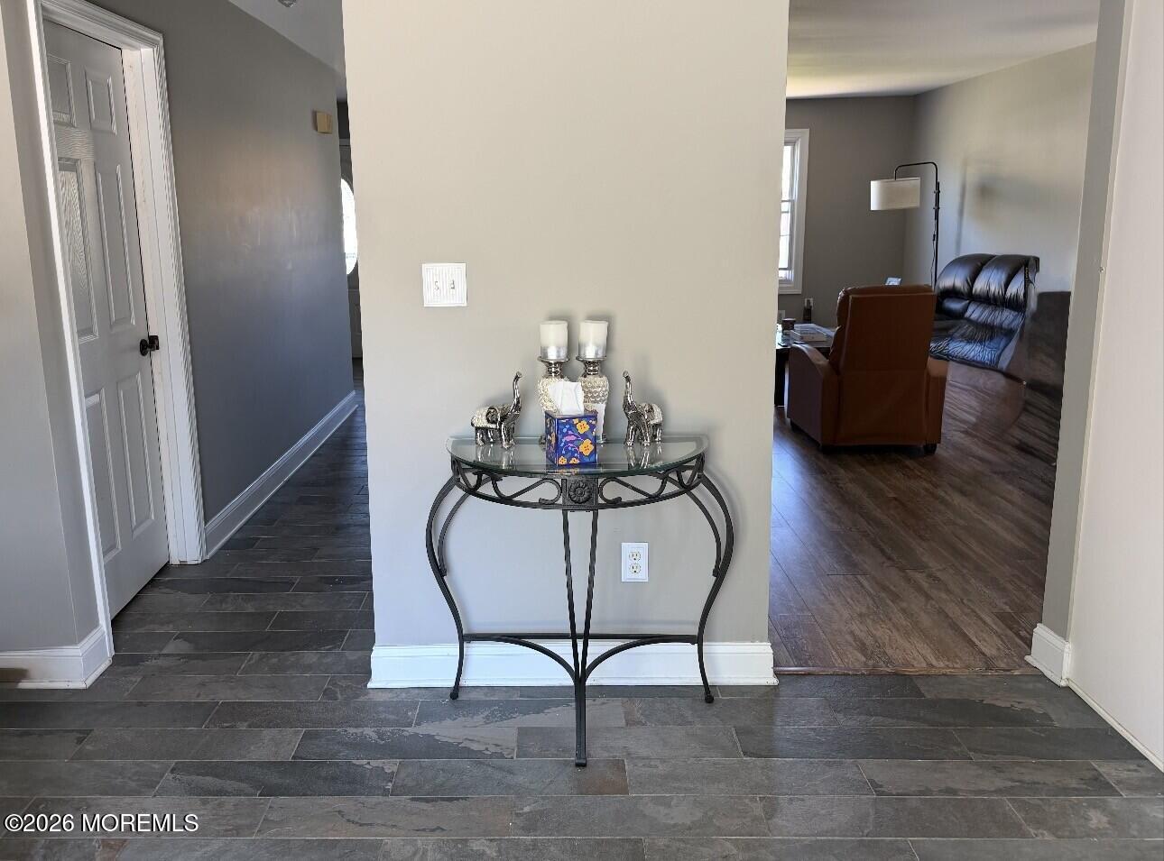 8 Bonnie Drive Middletown NJ 07748