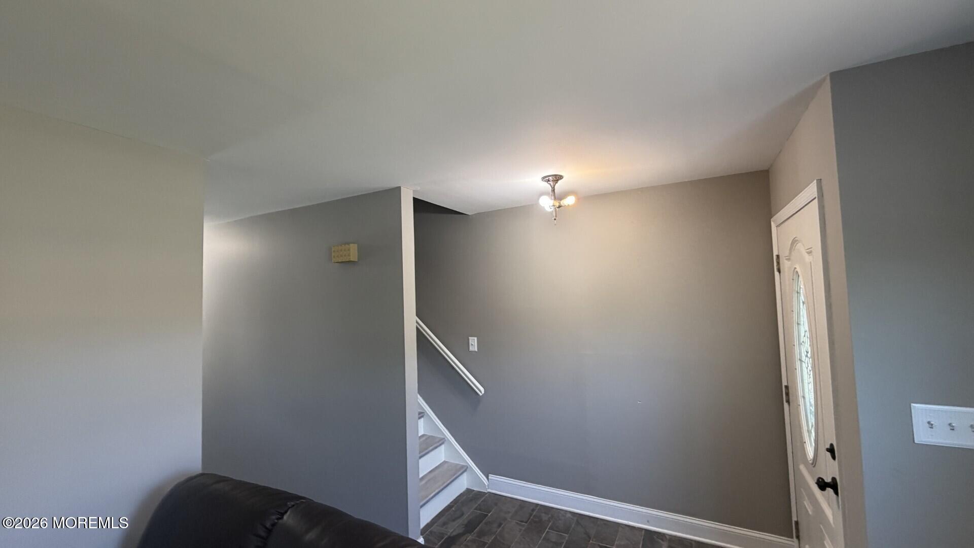 8 Bonnie Drive Middletown NJ 07748