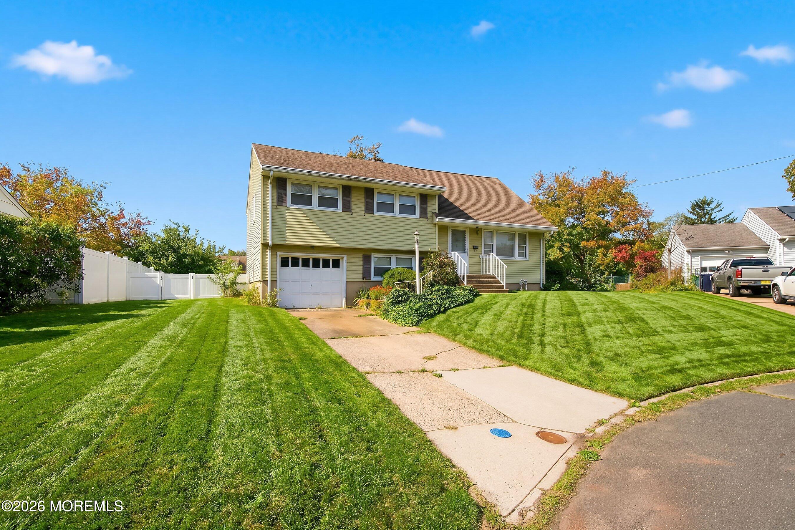 10 Carol Court Somerset NJ 08873