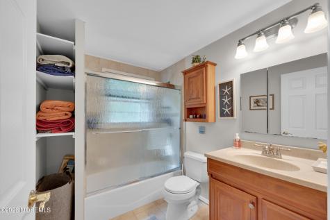 4 Talbot Road Marlboro NJ 07746