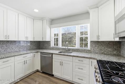 274 Michael Avenue Oakhurst NJ 07755