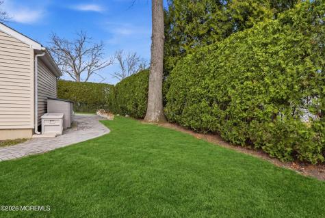 274 Michael Avenue Oakhurst NJ 07755