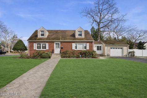 274 Michael Avenue Oakhurst NJ 07755