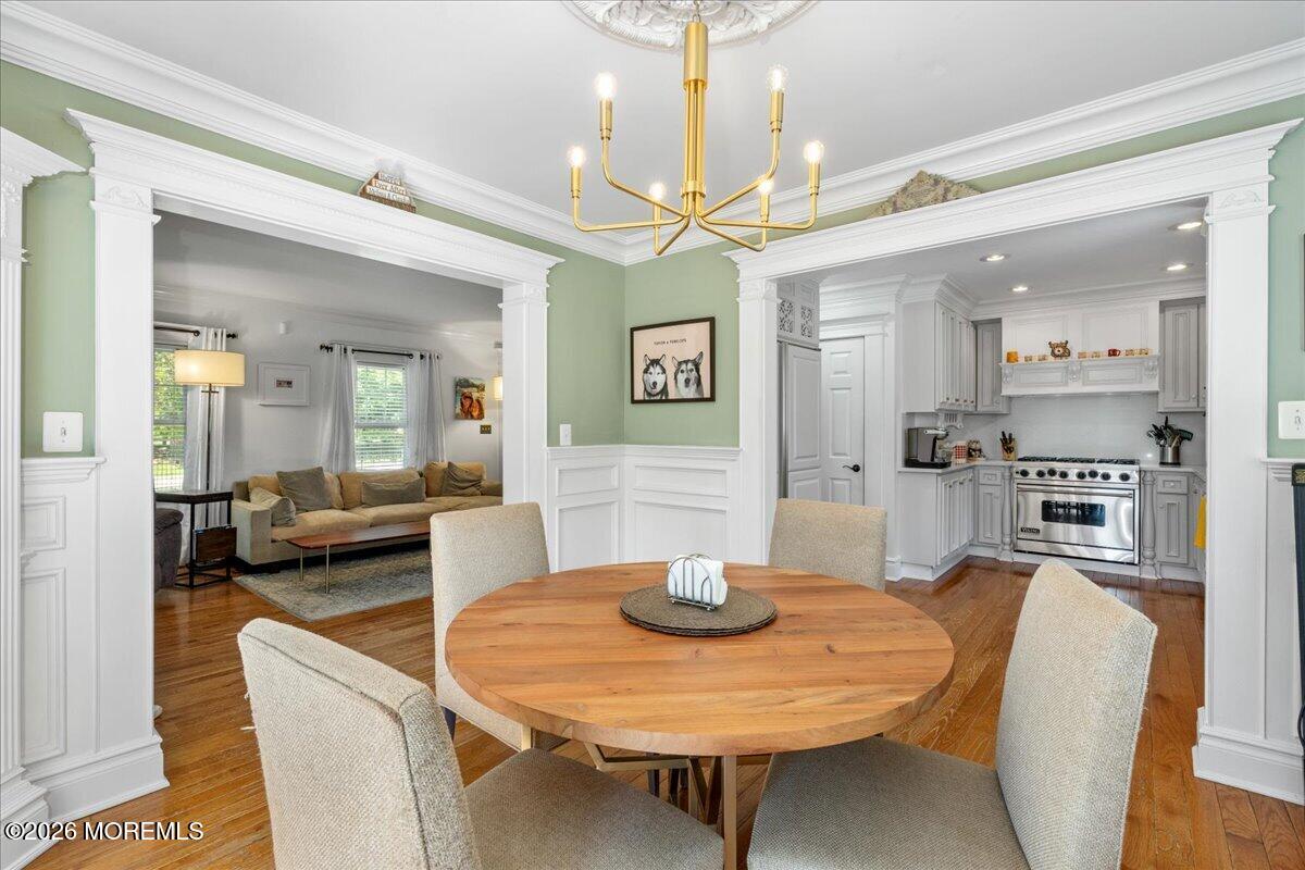 102 Middletown Road Holmdel NJ 07733