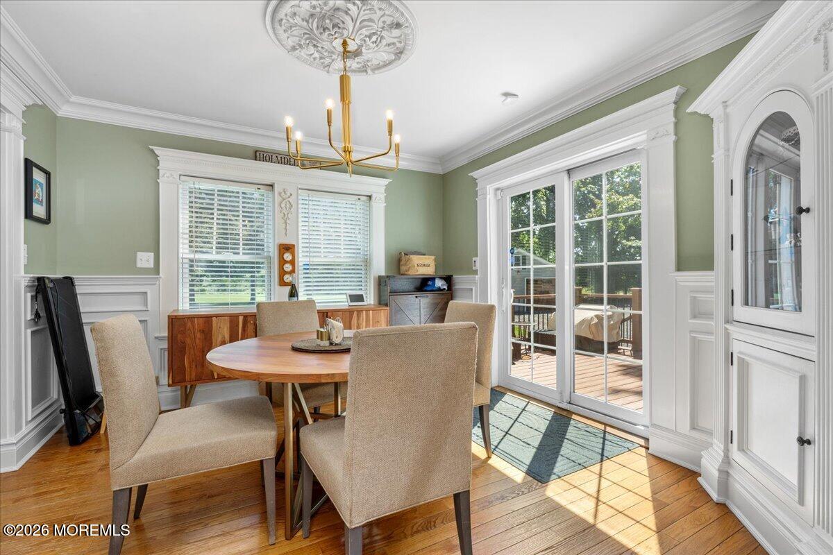 102 Middletown Road Holmdel NJ 07733