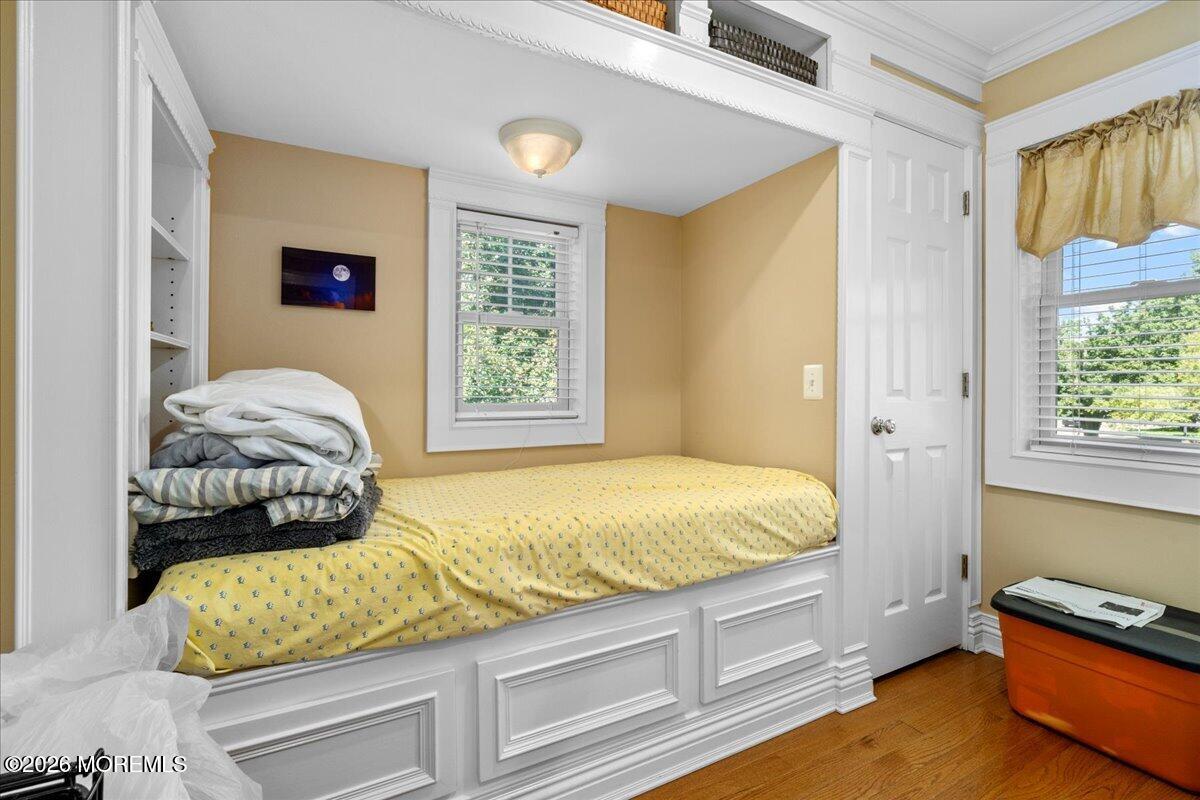 102 Middletown Road Holmdel NJ 07733