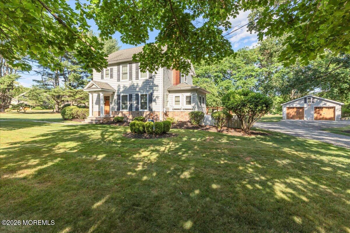 102 Middletown Road Holmdel NJ 07733