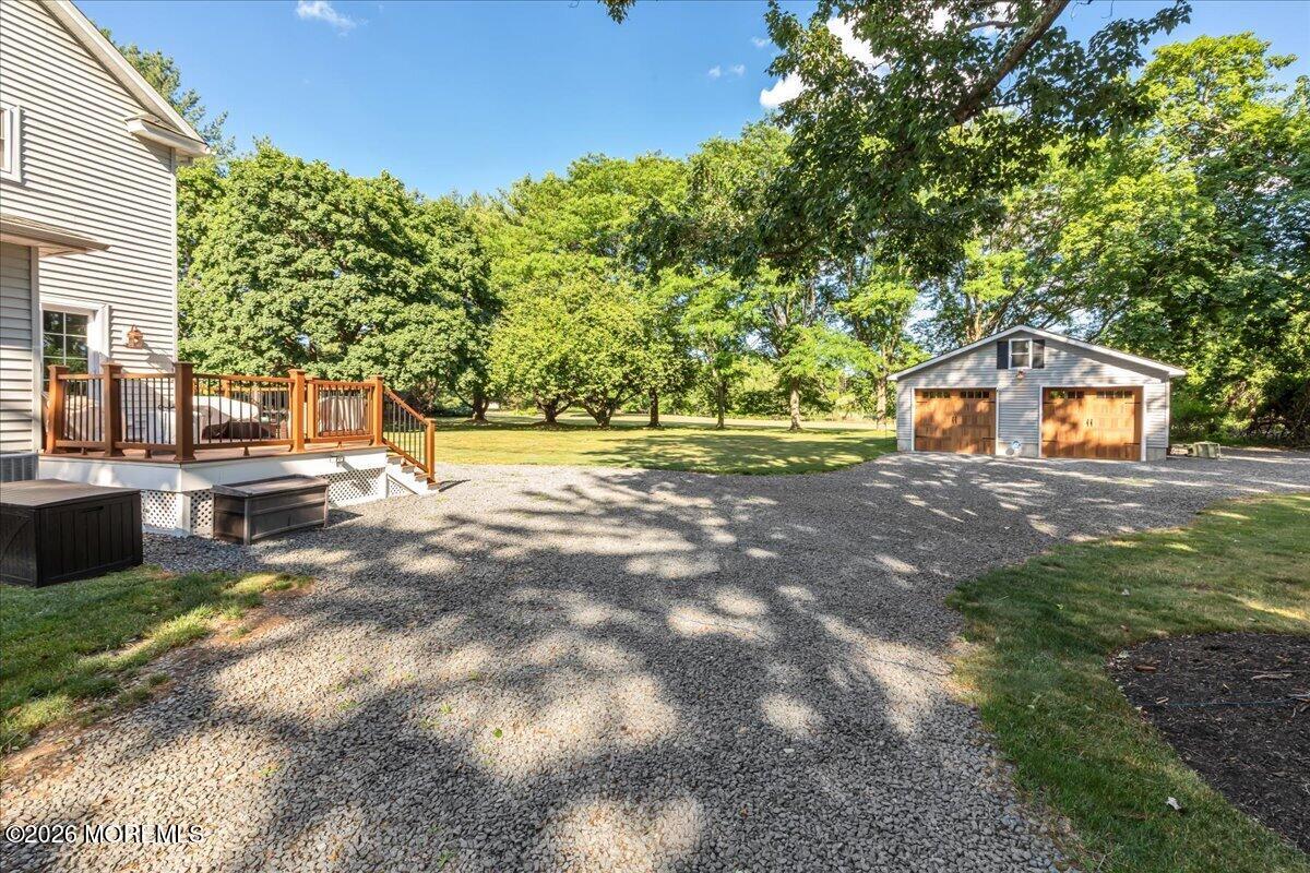 102 Middletown Road Holmdel NJ 07733