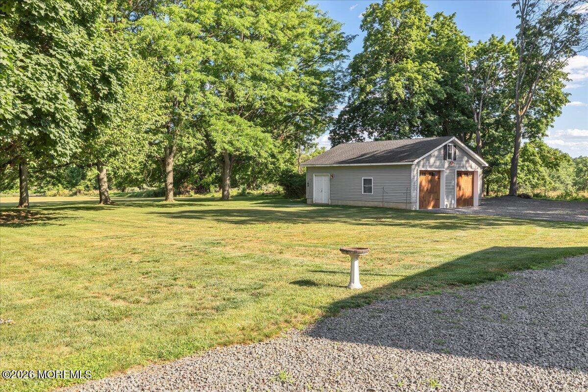 102 Middletown Road Holmdel NJ 07733