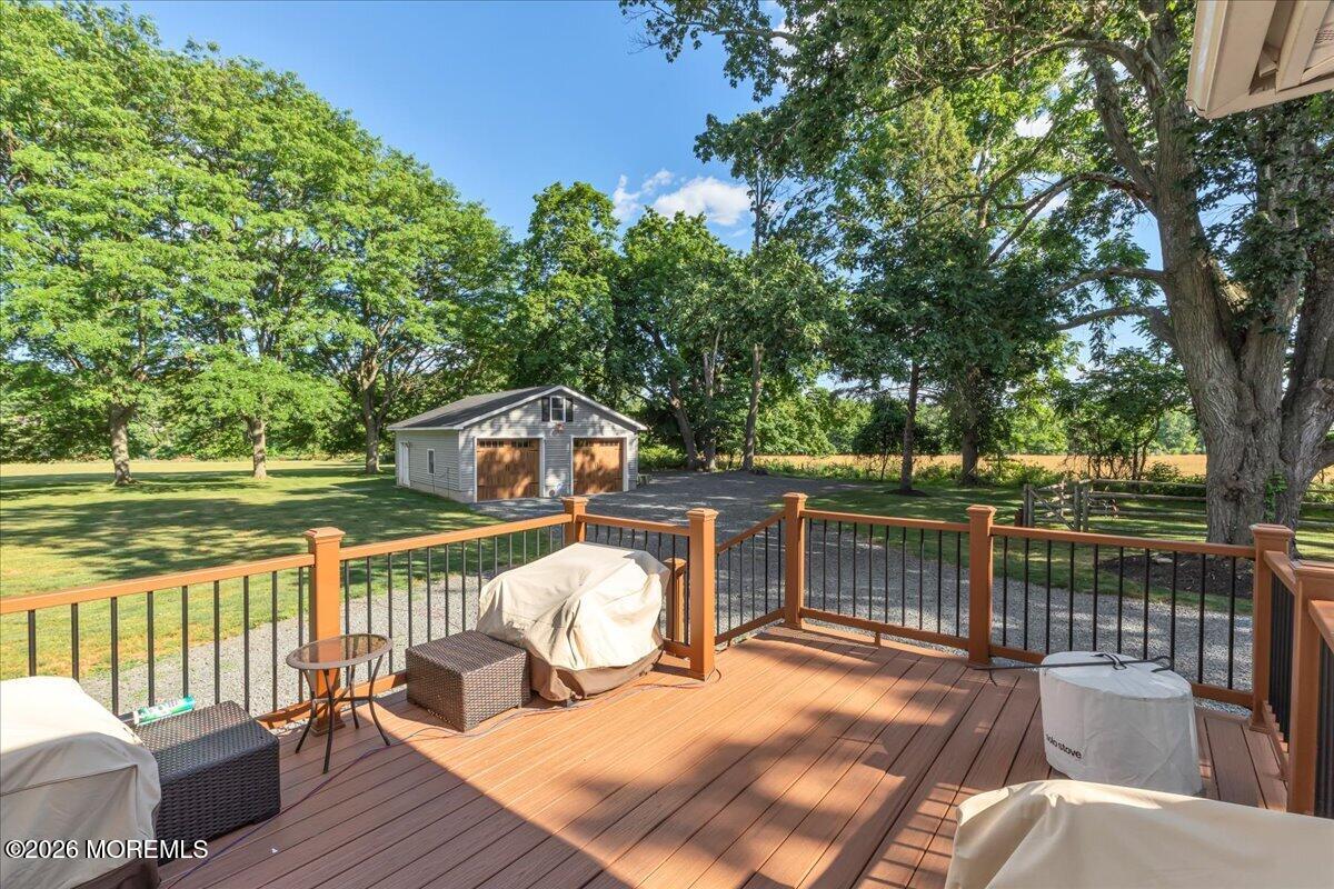 102 Middletown Road Holmdel NJ 07733
