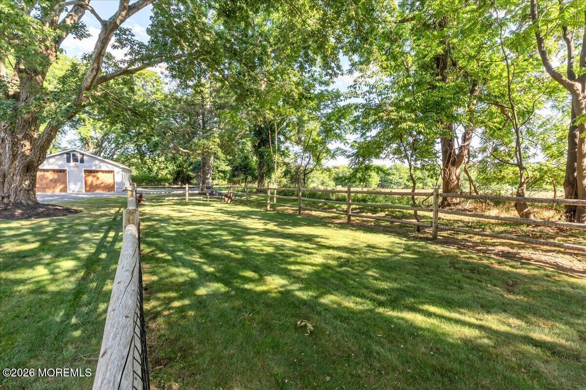 102 Middletown Road Holmdel NJ 07733