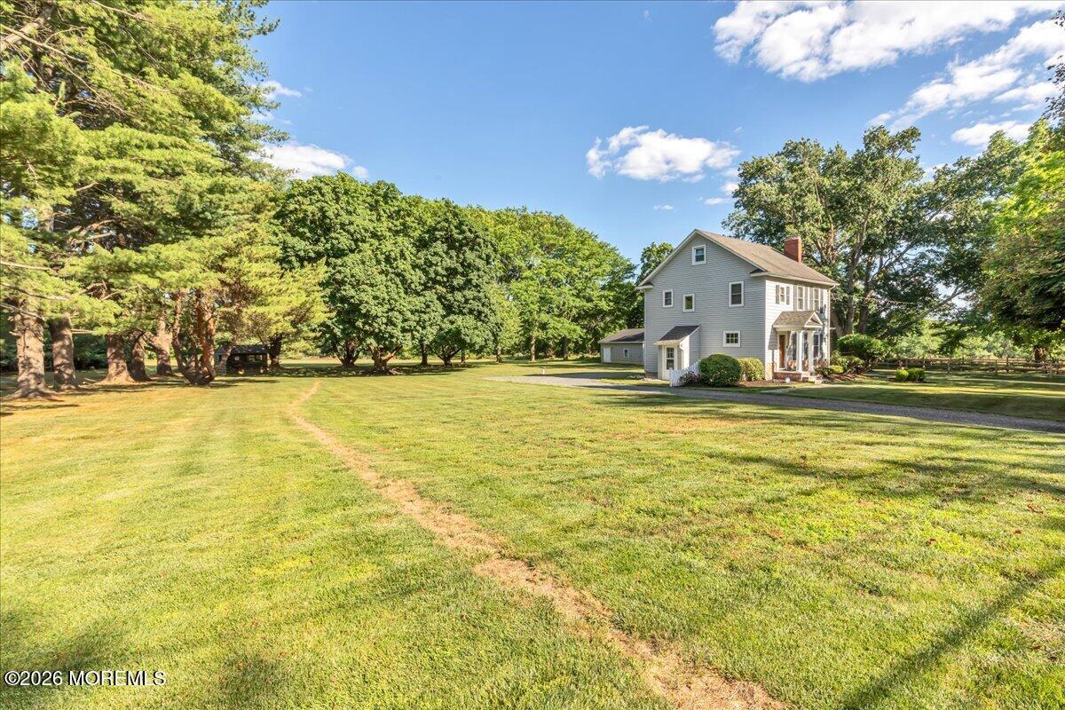102 Middletown Road Holmdel NJ 07733