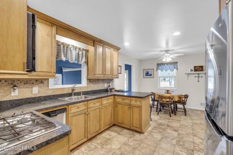 307 Clearstream Road Jackson NJ 08527